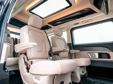 2025 Mercedes-Benz V-Класс с пробегом 19 км