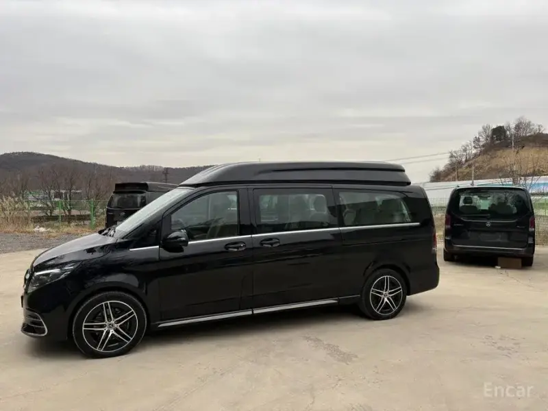 2025 Mercedes-Benz V-Класс с пробегом 28 км