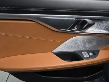 2020 BMW 8 серии с пробегом 103 213 км