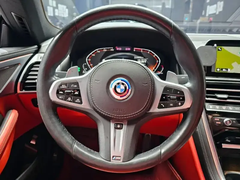 2020 BMW 8 серии с пробегом 84 013 км