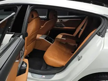 2020 BMW 8 серии с пробегом 12 912 км