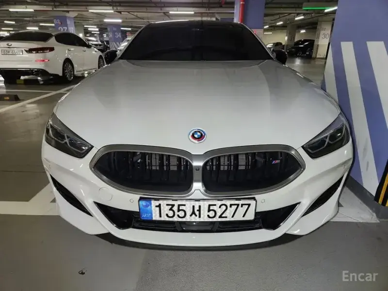 2022 BMW 8 серии с пробегом 30 000 км