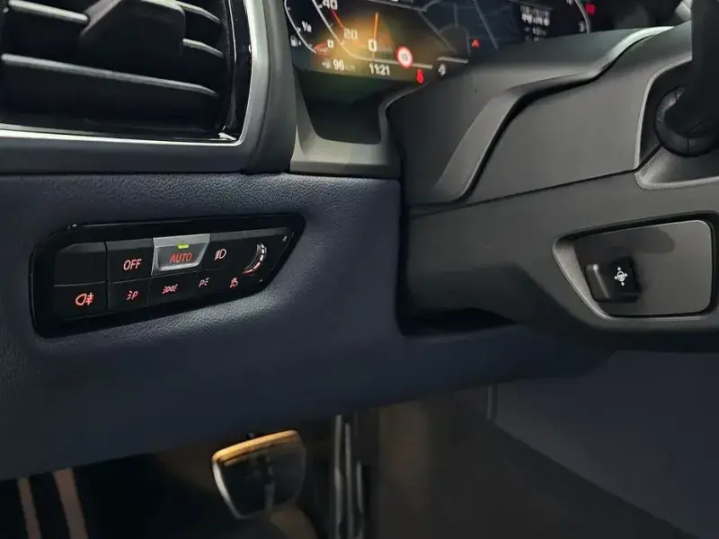2023 BMW 8 серии с пробегом 7 974 км
