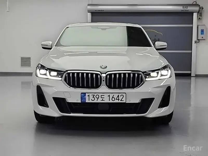 2023 BMW 6 серии с пробегом 27 350 км