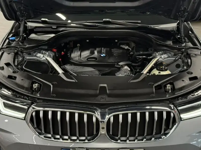 2023 BMW 6 серии с пробегом 23 127 км