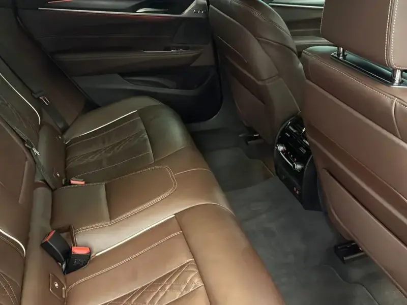 2023 BMW 6 серии с пробегом 23 127 км