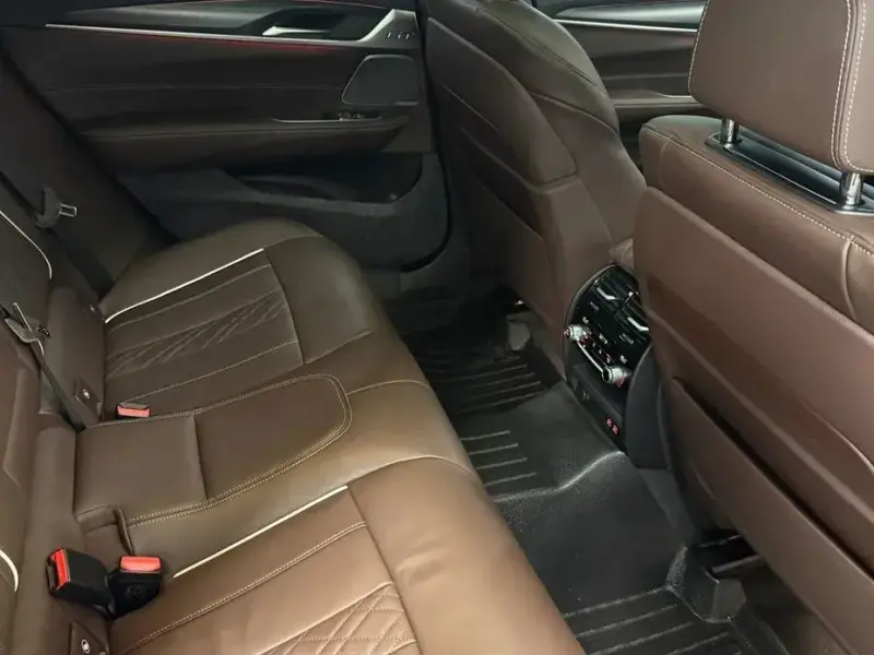 2023 BMW 6 серии с пробегом 31 225 км
