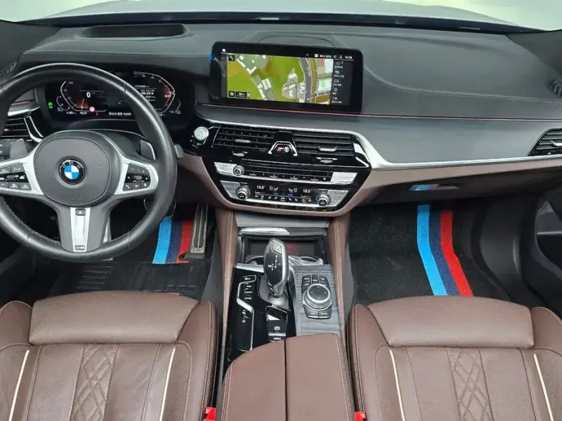 2022 BMW 6 серии с пробегом 52 002 км