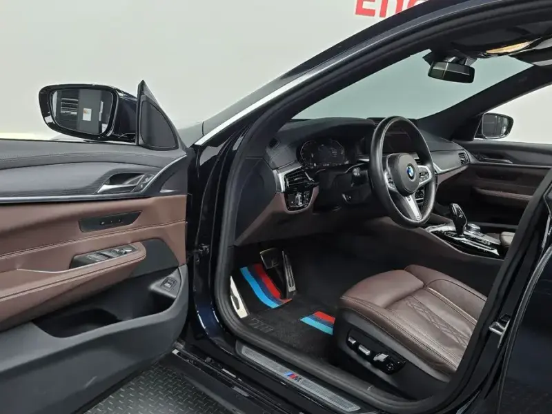 2022 BMW 6 серии с пробегом 52 002 км
