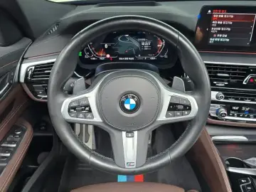 2022 BMW 6 серии с пробегом 52 002 км
