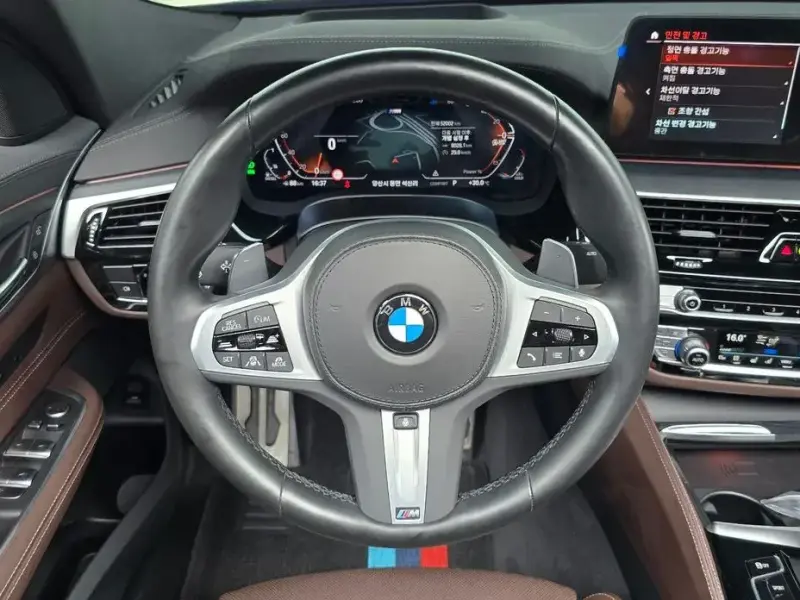 2022 BMW 6 серии с пробегом 52 002 км