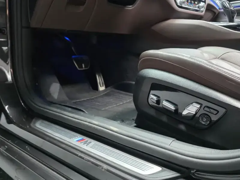 2022 BMW 6 серии с пробегом 76 699 км