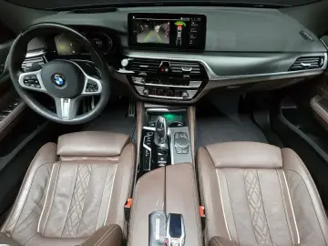 2023 BMW 6 серии с пробегом 39 743 км