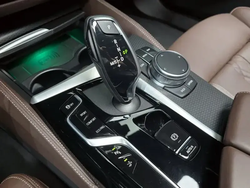 2023 BMW 6 серии с пробегом 39 743 км