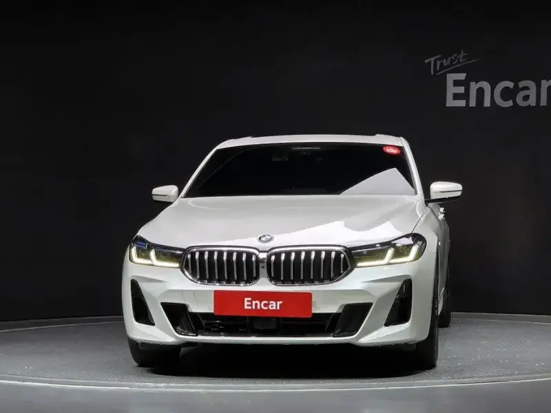 2023 BMW 6 серии с пробегом 33 614 км