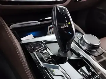 2023 BMW 6 серии с пробегом 33 614 км