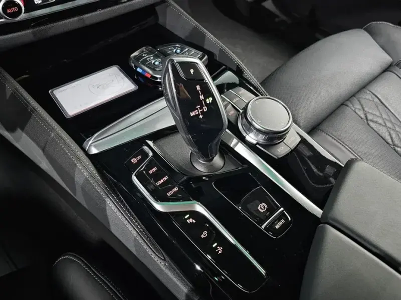 2024 BMW 6 серии с пробегом 22 208 км