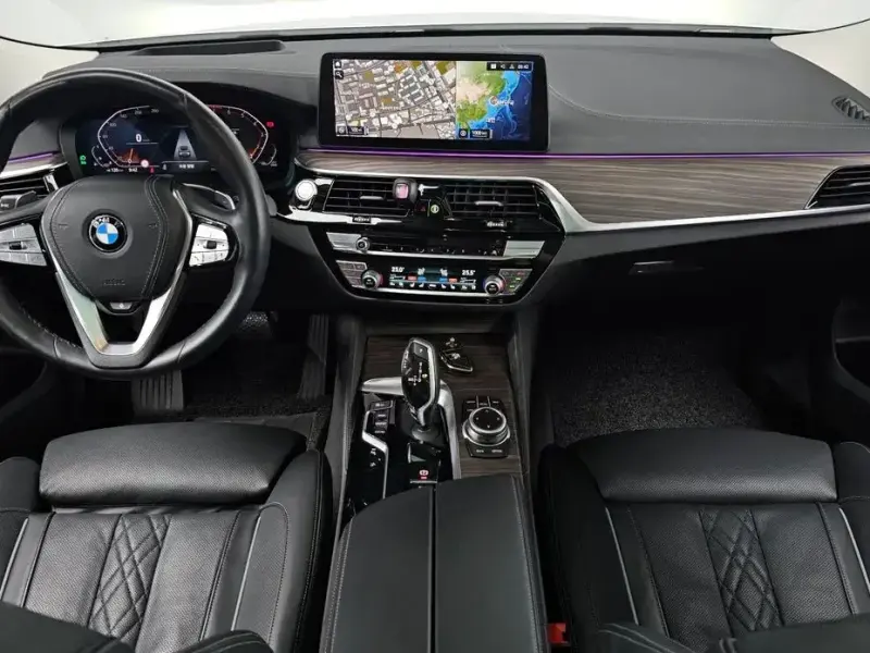 2022 BMW 6 серии с пробегом 26 875 км