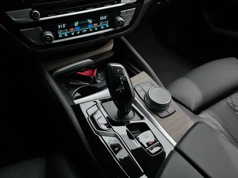 2023 BMW 6 серии с пробегом 22 639 км