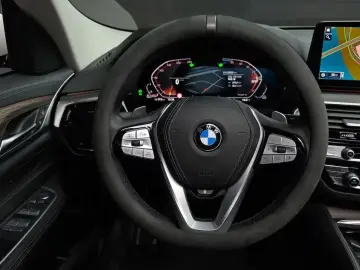 2023 BMW 6 серии с пробегом 22 639 км