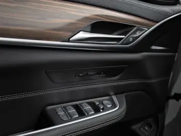 2023 BMW 6 серии с пробегом 22 639 км