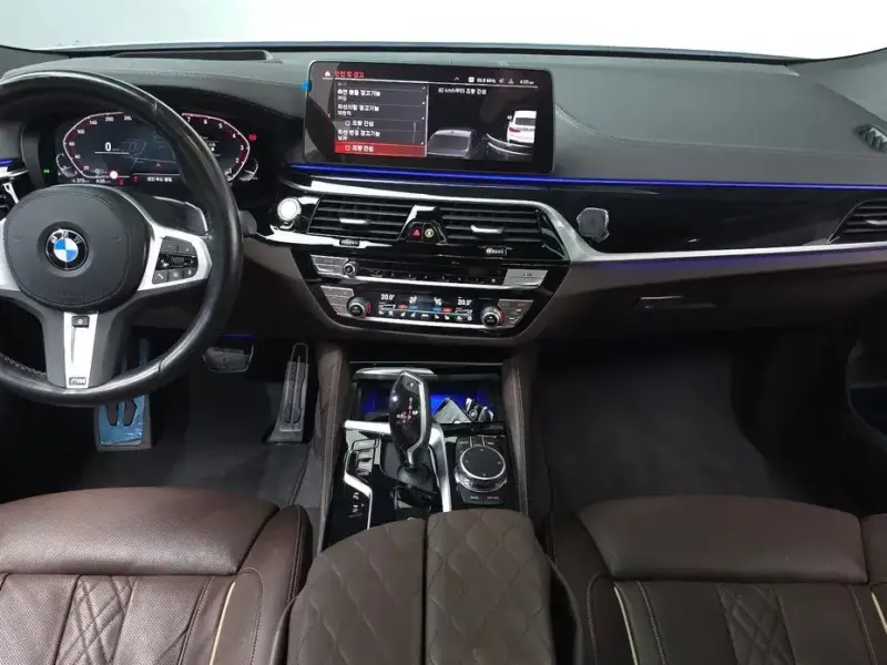 2022 BMW 6 серии с пробегом 44 072 км