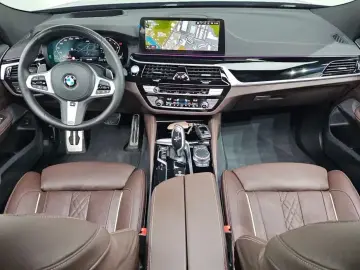 2022 BMW 6 серии с пробегом 33 351 км