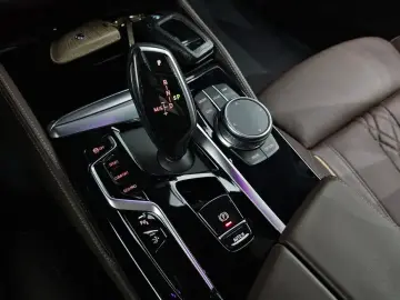2022 BMW 6 серии с пробегом 33 351 км