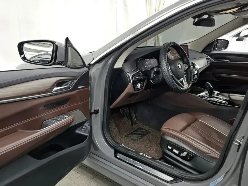 2020 BMW 6 серии с пробегом 36 472 км