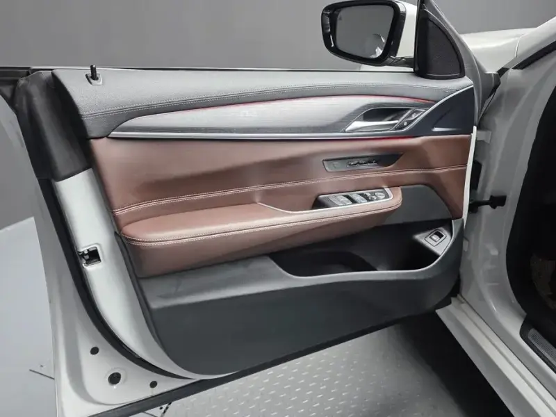 2022 BMW 6 серии с пробегом 67 237 км