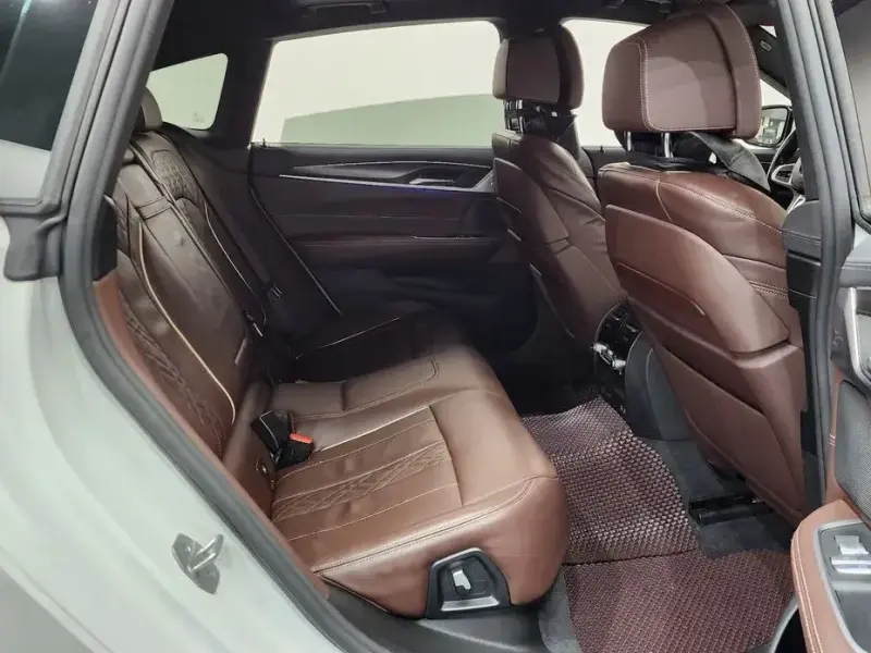 2023 BMW 6 серии с пробегом 70 662 км