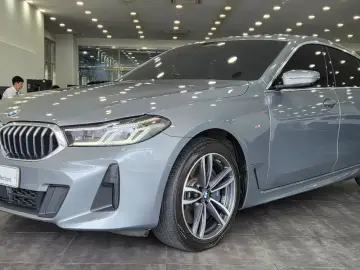 2022 BMW 6 серии с пробегом 136 267 км