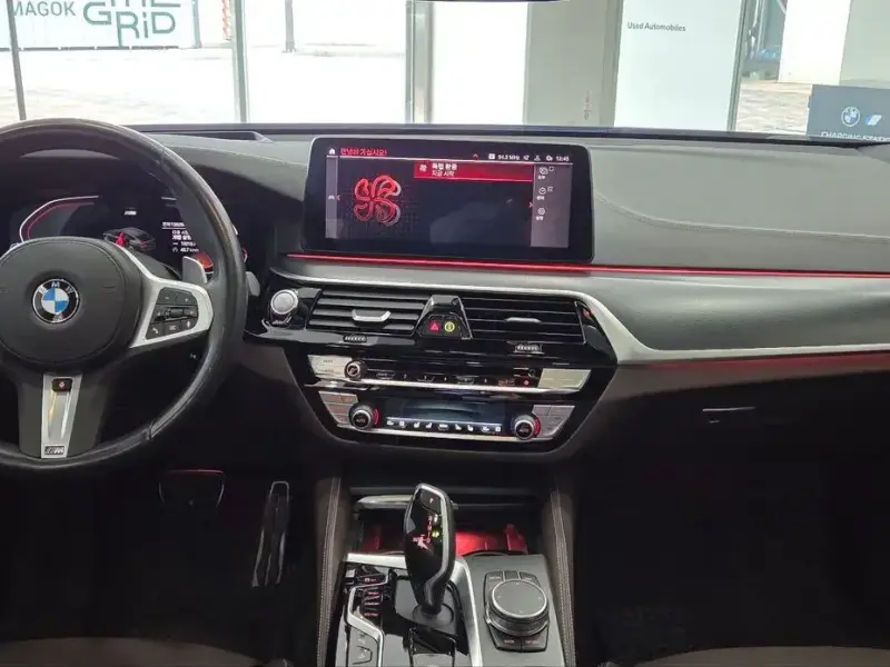 2022 BMW 6 серии с пробегом 136 267 км