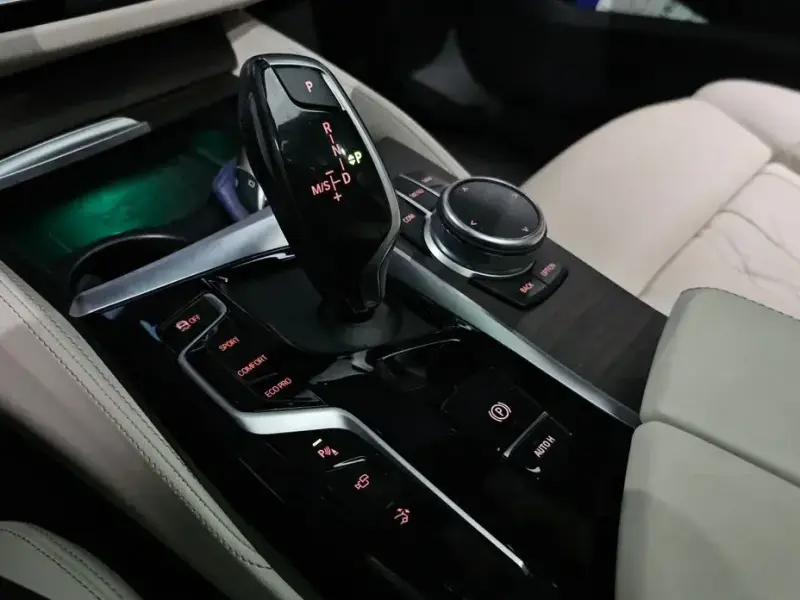 2020 BMW 6 серии с пробегом 34 167 км