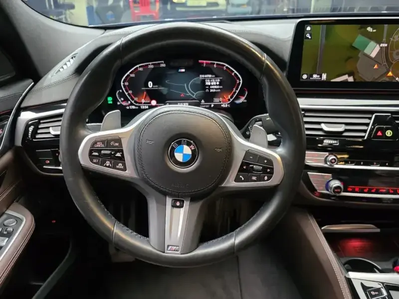 2022 BMW 6 серии с пробегом 44 709 км
