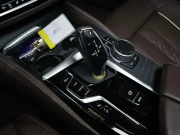 2022 BMW 6 серии с пробегом 78 259 км
