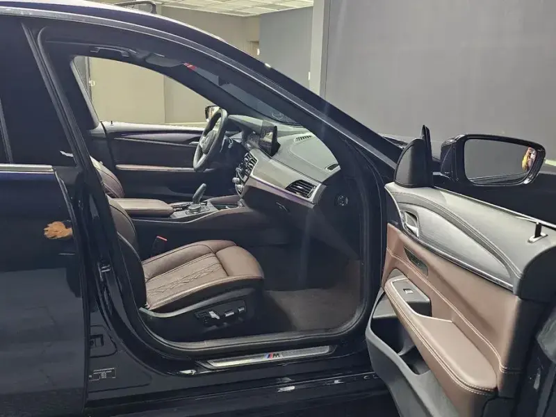 2022 BMW 6 серии с пробегом 78 259 км