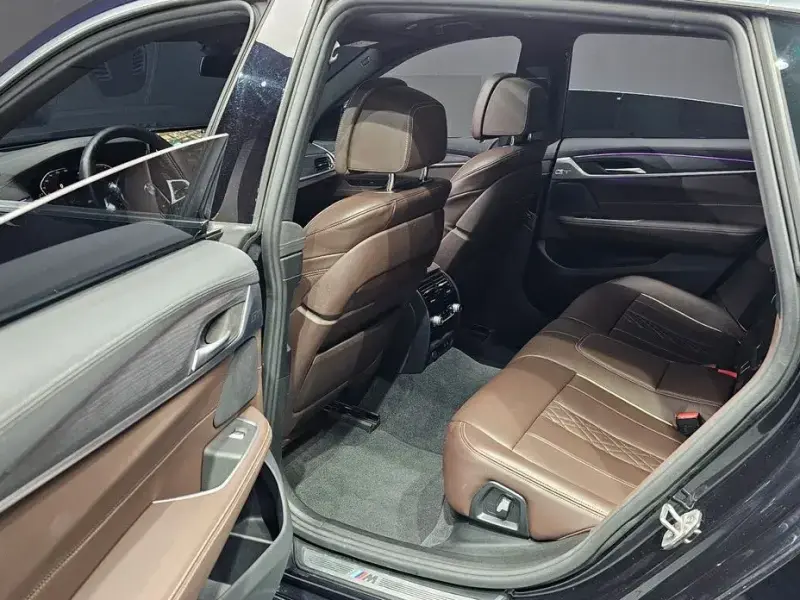 2022 BMW 6 серии с пробегом 78 259 км