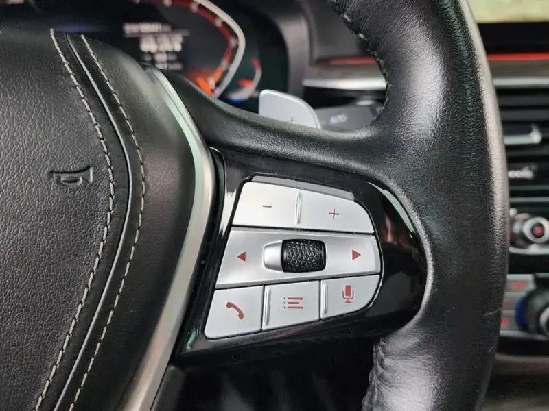 2022 BMW 6 серии с пробегом 100 441 км