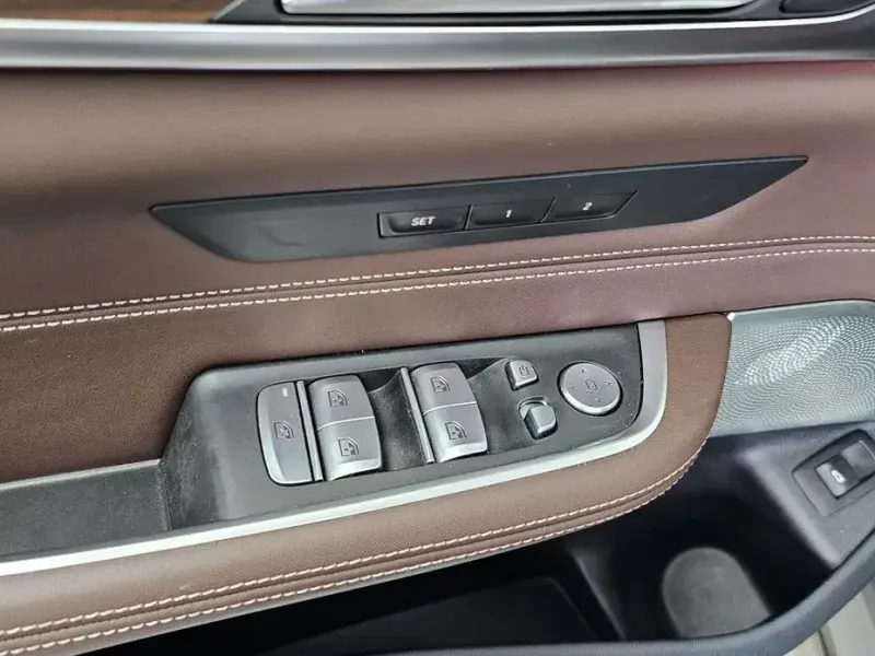 2022 BMW 6 серии с пробегом 62 187 км