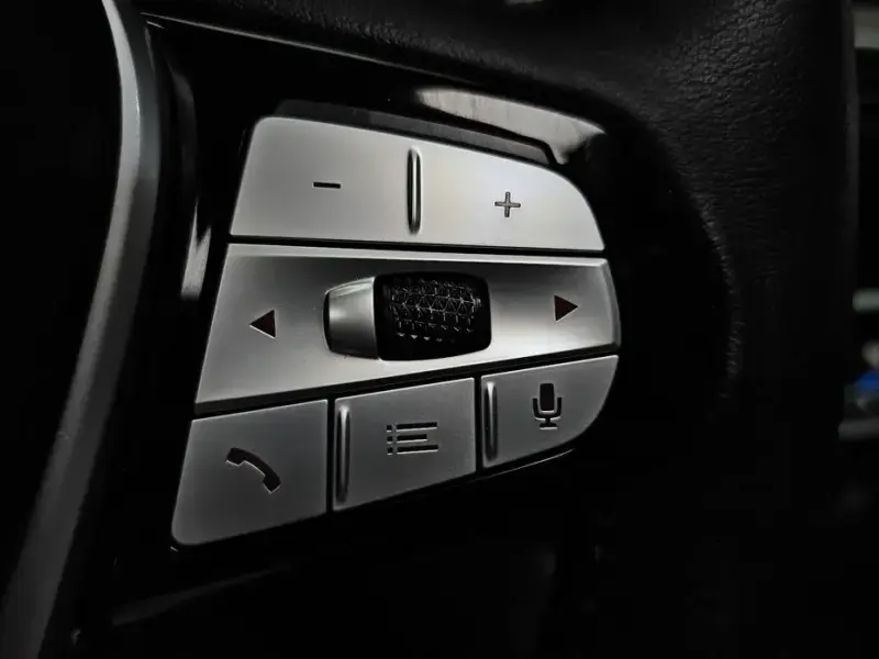 2023 BMW 6 серии с пробегом 58 019 км