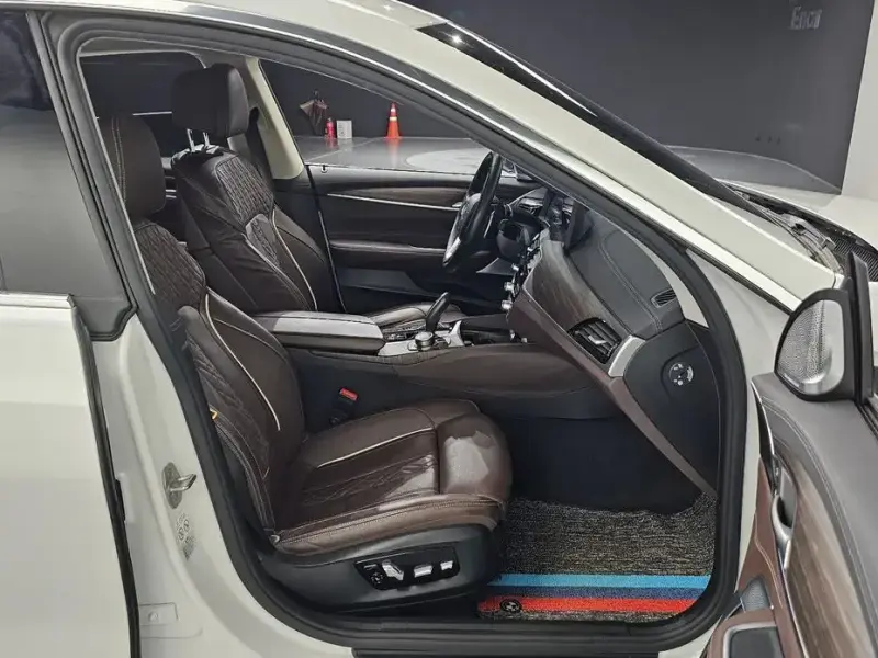 2022 BMW 6 серии с пробегом 66 785 км