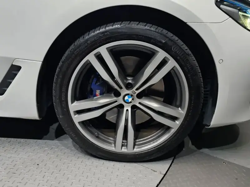 2022 BMW 6 серии с пробегом 90 703 км