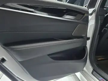 2022 BMW 6 серии с пробегом 90 703 км