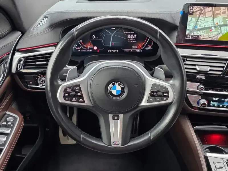 2021 BMW 6 серии с пробегом 106 515 км