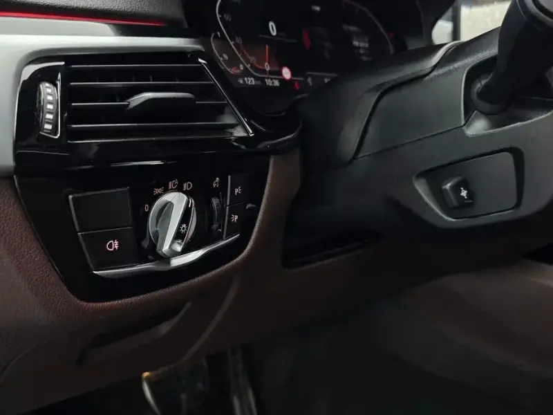 2021 BMW 6 серии с пробегом 106 515 км