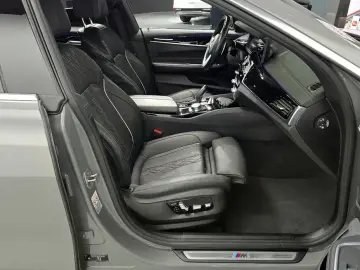 2021 BMW 6 серии с пробегом 48 035 км