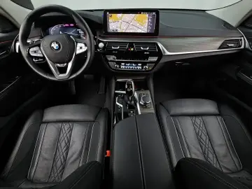 2023 BMW 6 серии с пробегом 6 098 км