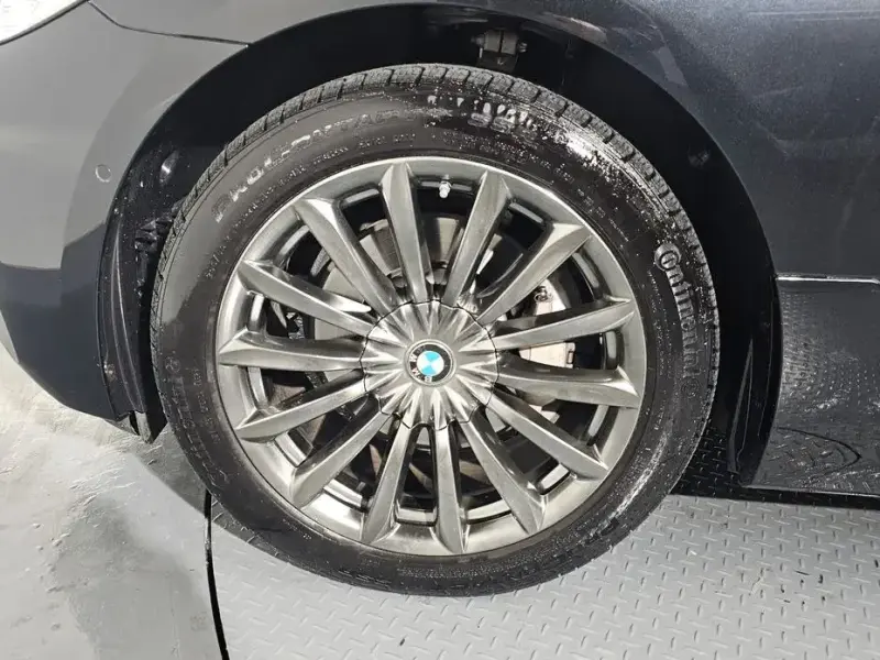 2021 BMW 6 серии с пробегом 32 595 км