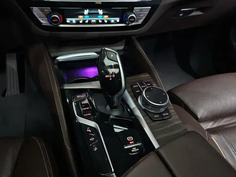 2023 BMW 6 серии с пробегом 36 898 км
